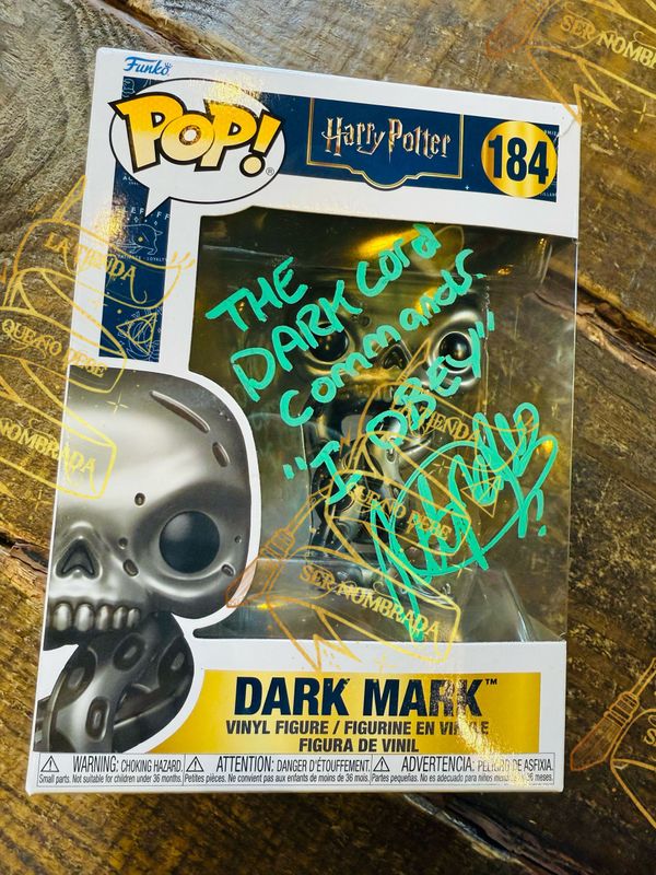 FUNKO POP 184 DARK MARK FIRMADO POR DEATH EATER (PETER PEDRERO)