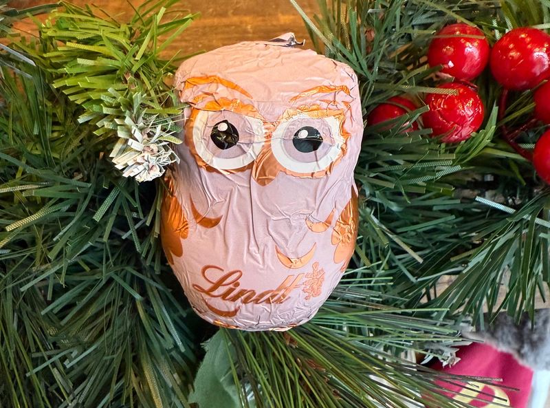 LECHUZA CHOCOLATE CON LECHE LINDT