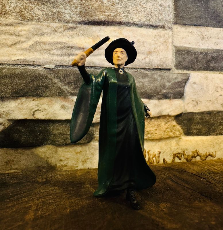 FIGURA MINERVA MCGONAGALL HARRY POTTER SCHLEICH