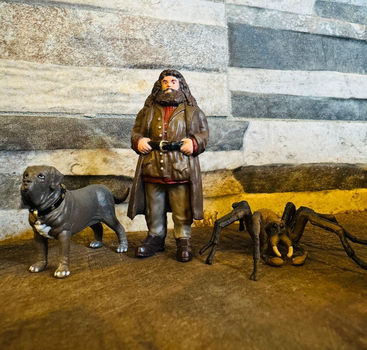 FIGURA HAGRID & ARAGOG & FANG HARRY POTTER SCHLEICH FIGURA HAGRID & ARAGOG & FANG HARRY POTTER SCHLEICH