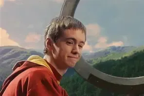 OLIVER WOOD