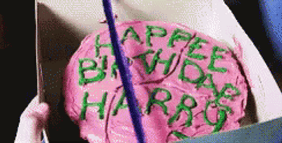 HAPPEE BIRTHDAE HARRY