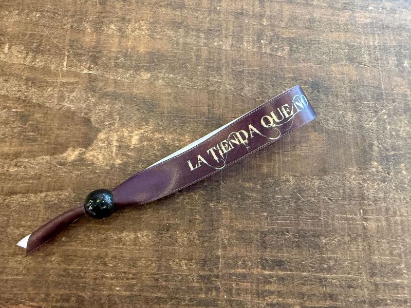 PULSERA EXCLUSIVA LA TIENDA QUE NO DEBE SER NOMBRADA