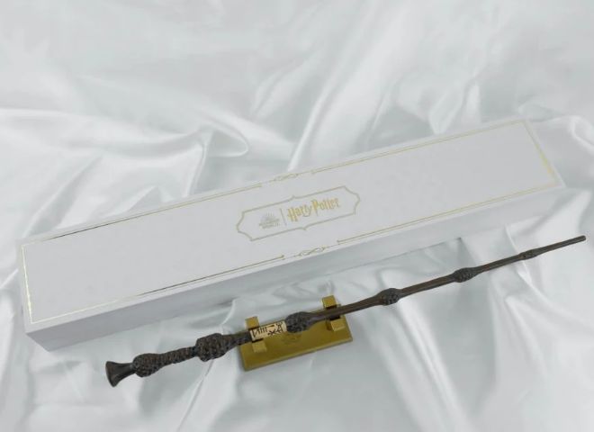 REPLICA VARITA ALBUS DUMBLEDORE EDICION EXCLUSIVA ASIA HARRY POTTER