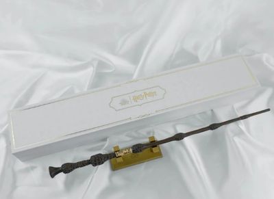 REPLICA VARITA ALBUS DUMBLEDORE EDICION EXCLUSIVA ASIA HARRY POTTER