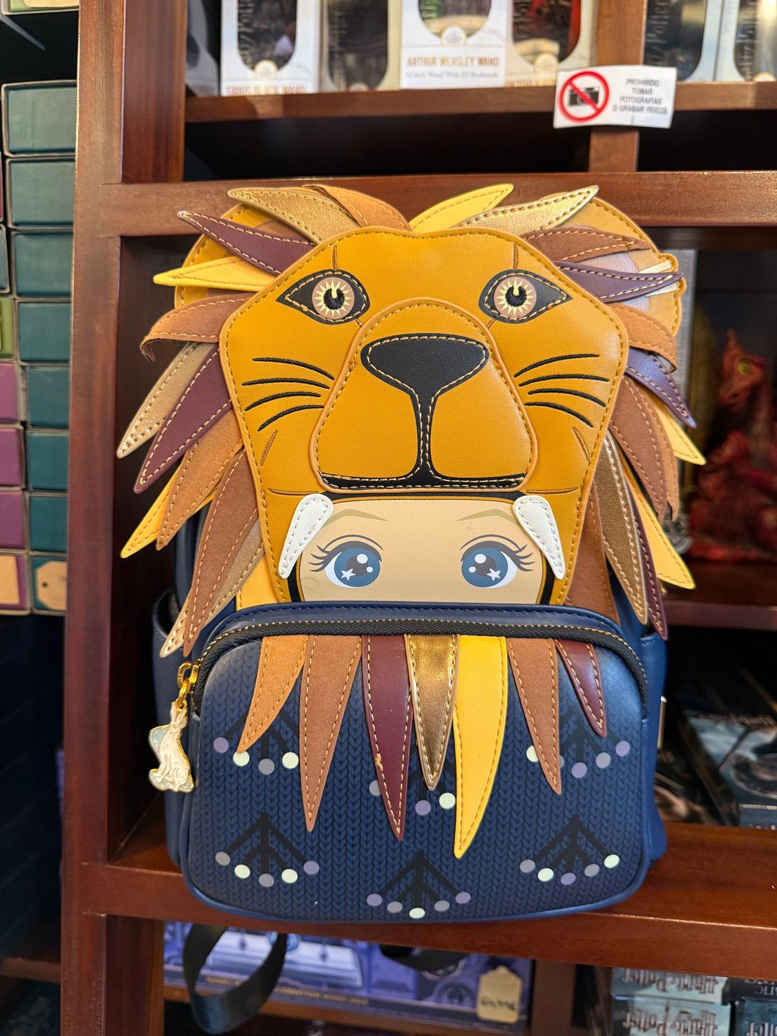MOCHILA LUNA LOVEGOOD HARRY POTTER EXCLUSIVO LOUNGEFLY