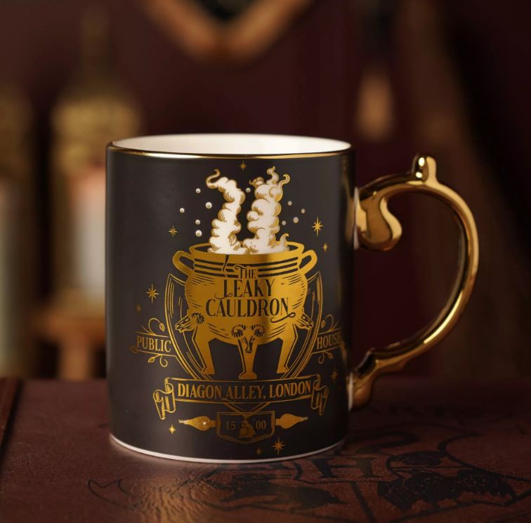 TAZA COLECCIONABLE LEAKY CAULDRON HARRY POTTER