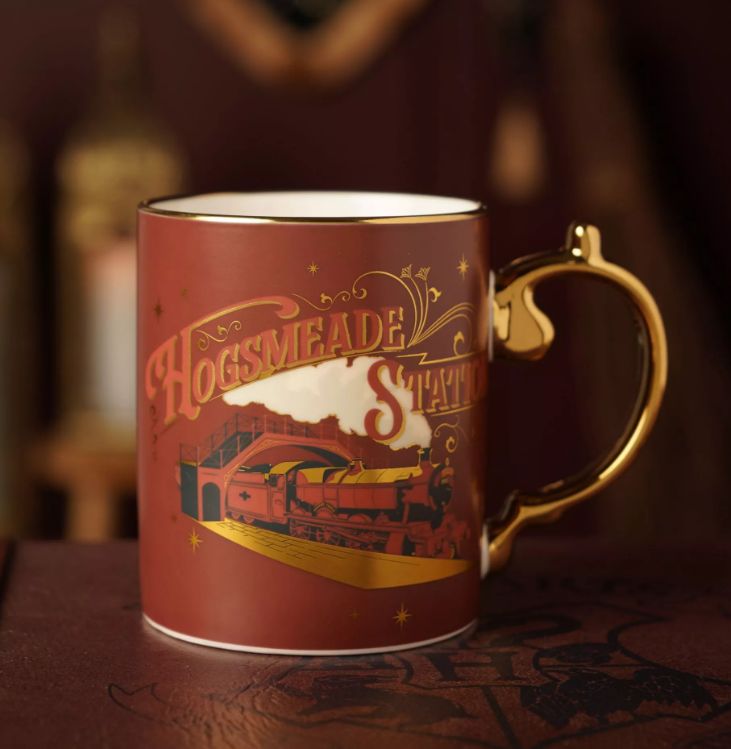 TAZA COLECCIONABLE HOGSMEADE STATION  HARRY POTTER