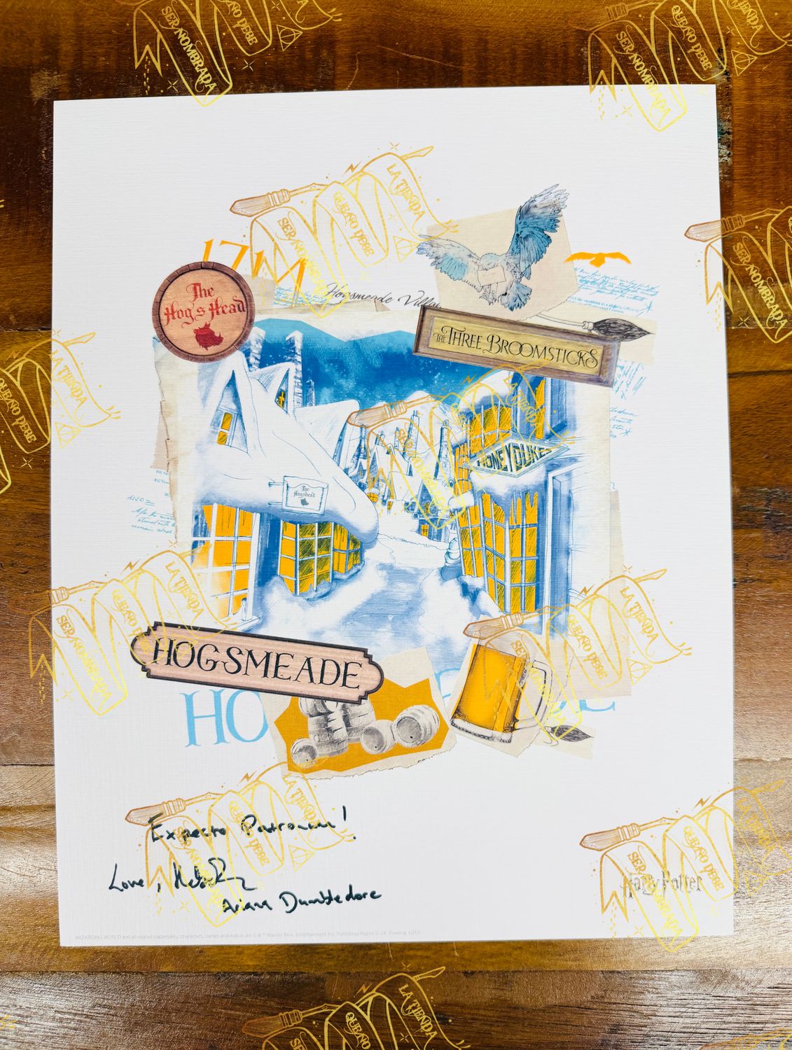 LITOGRAFIA HOGSMEADE FIRMADA POR ARIANA DUMBLEDORE (HEBE BEARDSALL)