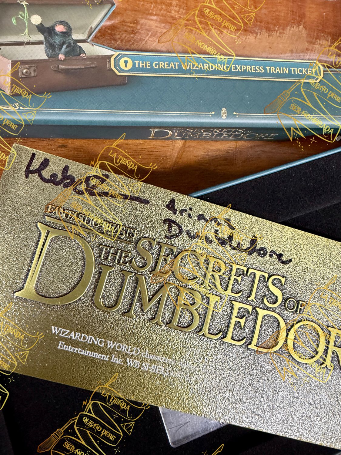 REPLICA BILLETE ANIMALES FANTASTICOS EDICION LIMITADA FIRMADA POR ARIANA DUMBLEDORE (HEBE BEARDSALL)
