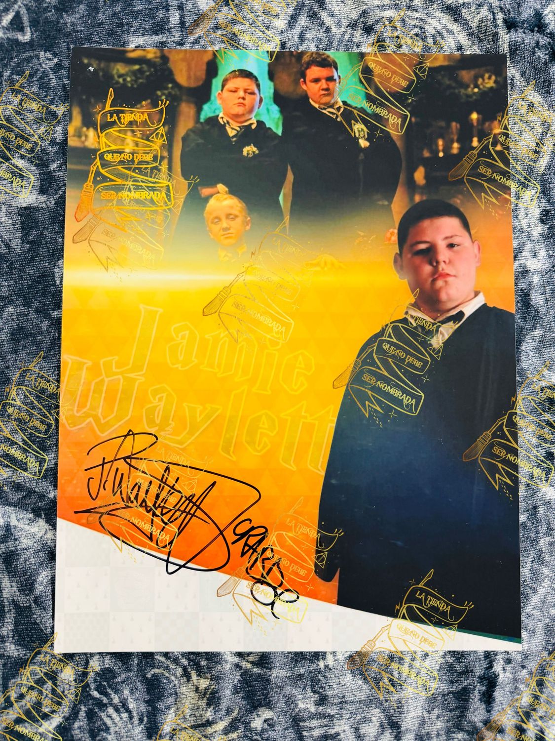 FOTOGRAFIA FIRMADA POR VINCENT CRABBE (JAMIE WAYLETT)