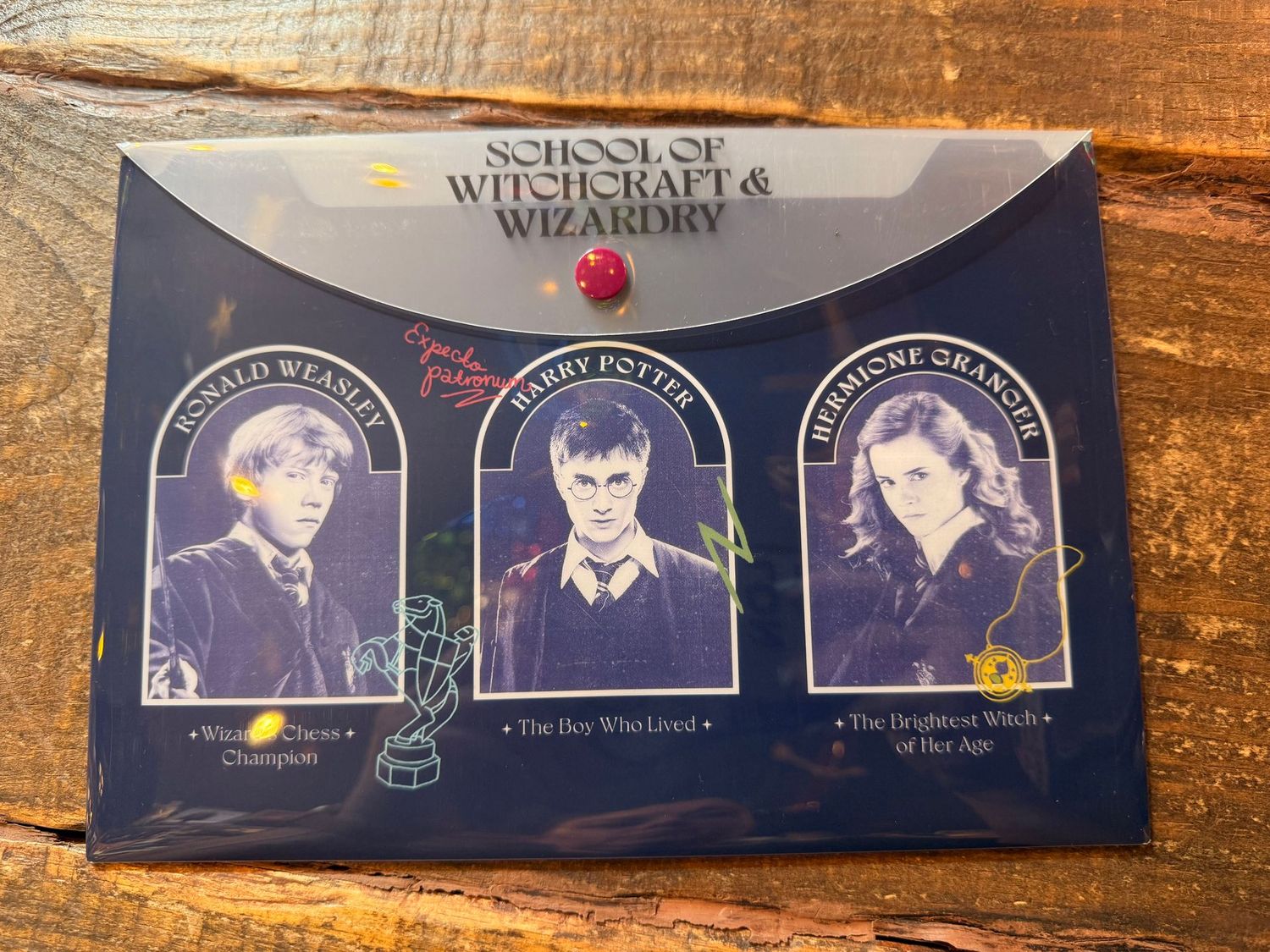 SOBRE HOGWARTS HARRY HARRY POTTER SOBRE HOGWARTS HARRY HARRY POTTER