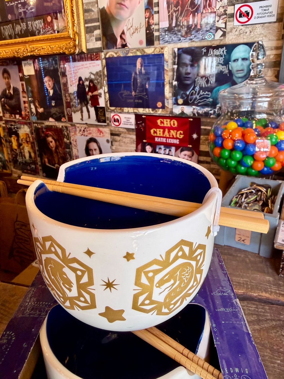 BOL CASAS HOGWARTS RAMEN &  PALILLOS MAGICOS HARRY POTTER