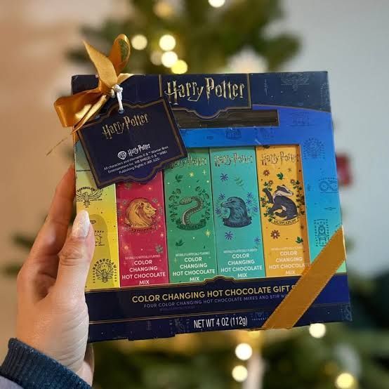 PACK EXCLUSIVO HOGWARTS CHOCOLATES CAMBIAN COLOR HARRY POTTER