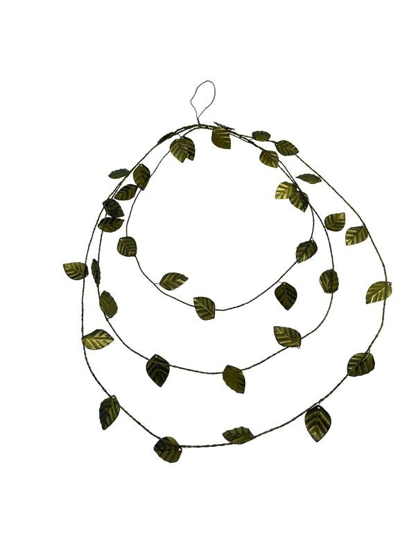 Kränze mit Blätter antik gold