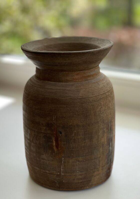 Alte Holzvase aus Nepal klein Alte Holzvase aus Nepal klein