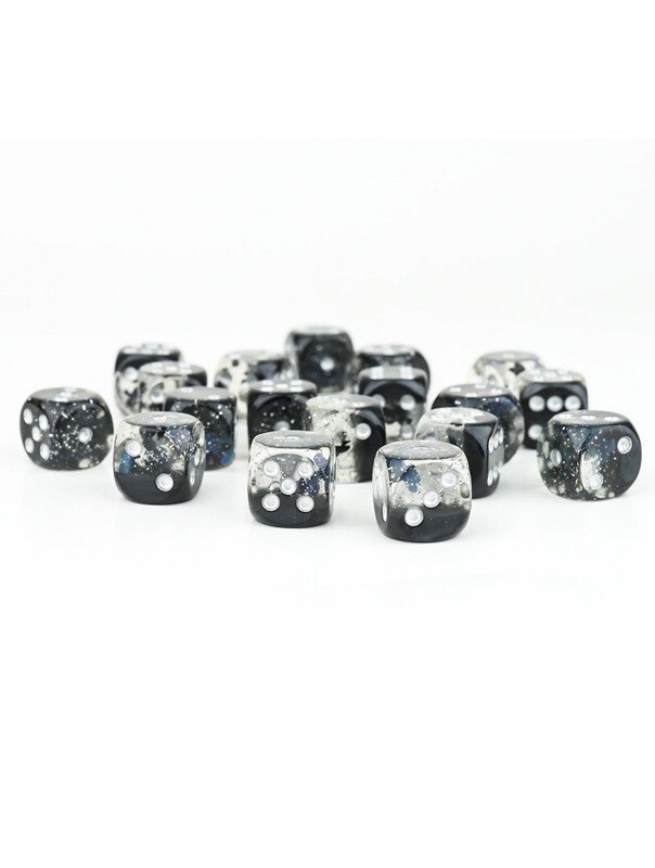 12mm Clubs 18 x D6 Dice Set