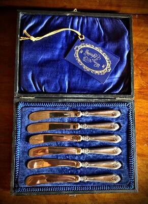 Art Deco Silver butter knives Hallmarked 1915