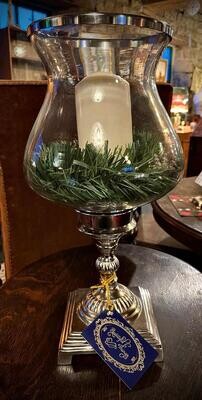 Hurricane lamp candle holder with festive detail