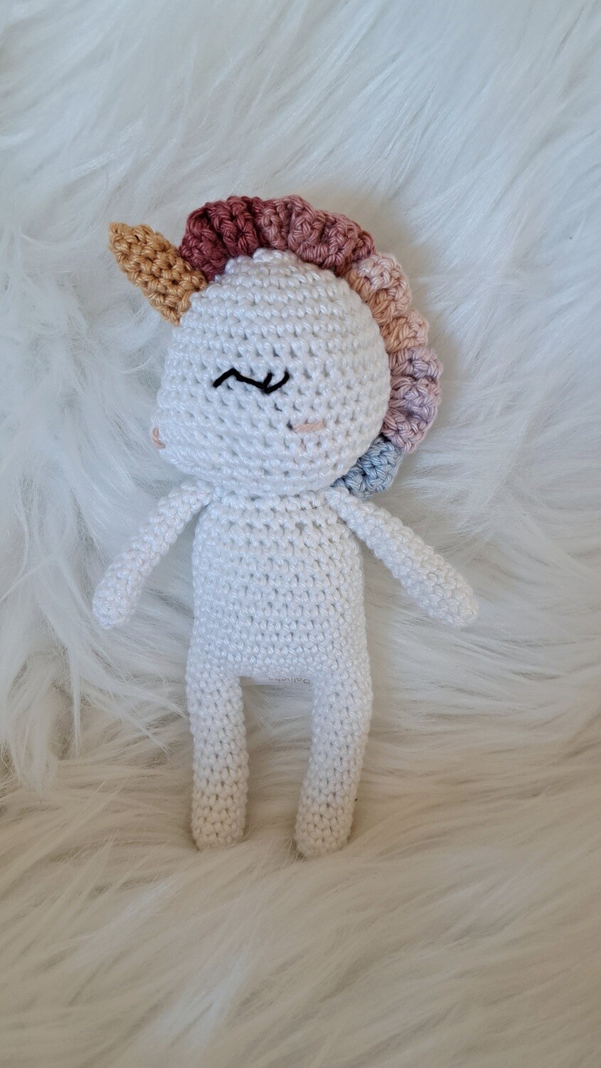 Petite Poupée Licorne crocheté en fil de coton