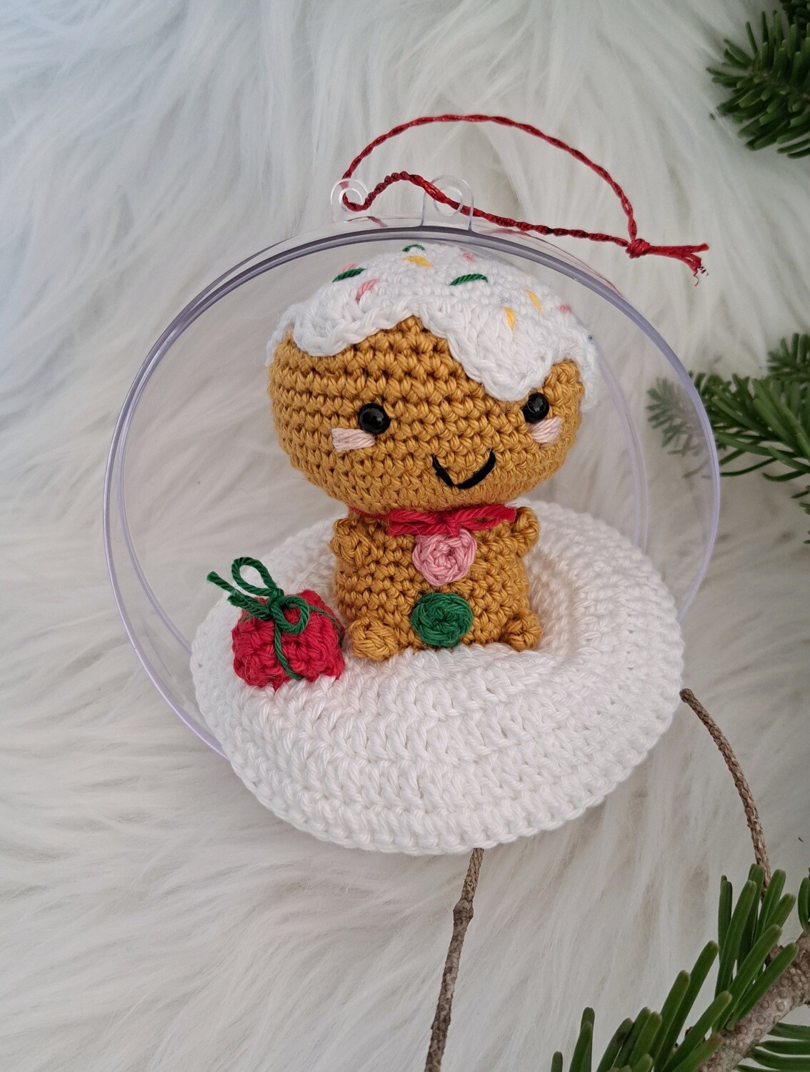 Boule de Noël bonhomme en pain d'épis crocheté en fil de coton