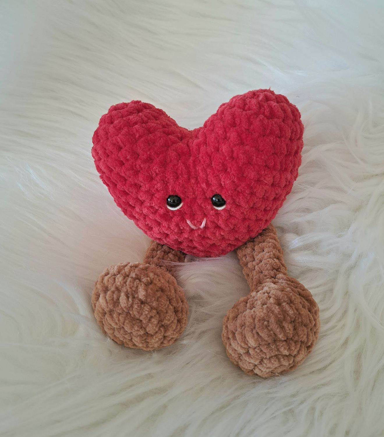 Doudou Cœur style Jelly Cat  spéciale St. Valentin crocheté en fil de velours bordeaux