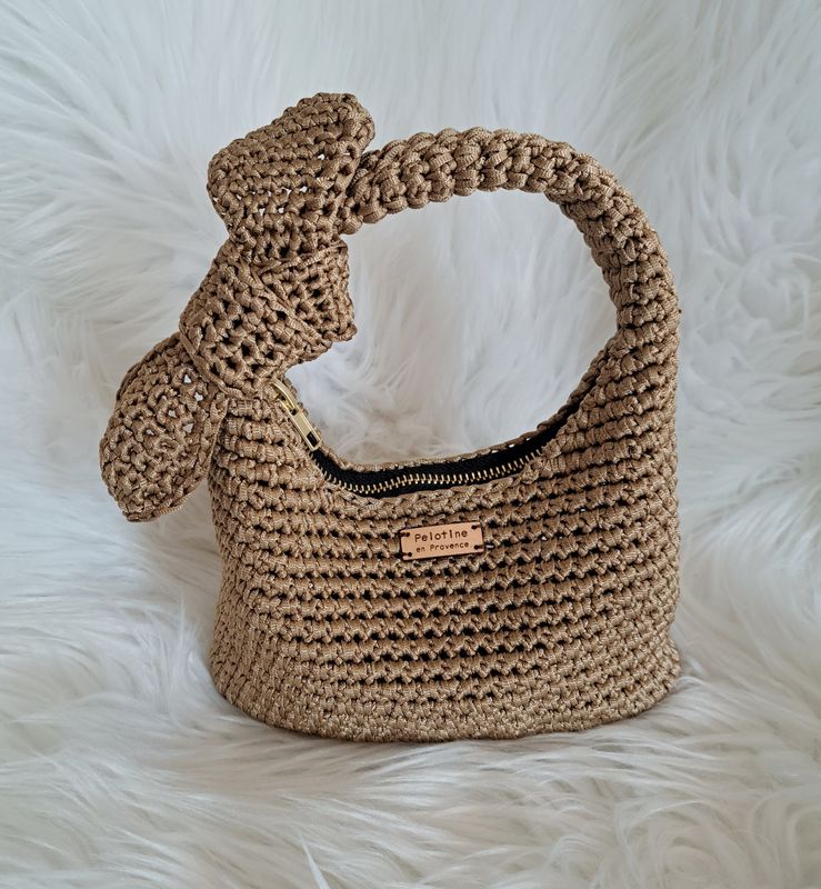 Sac à main printemps/été couleur gold