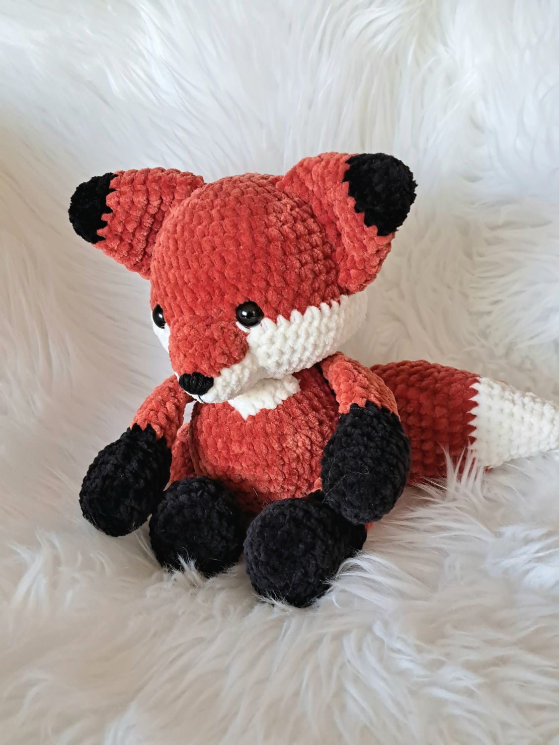 Doudou Renard crocheté en fil de velours brique