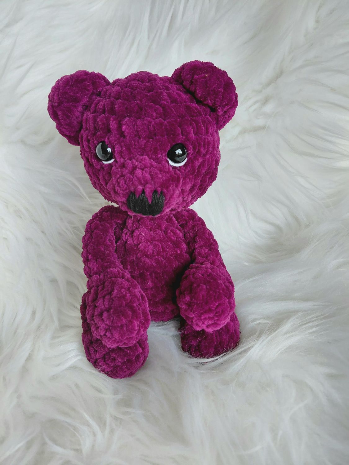 Doudou Ourson violet crocheté en fil de velours