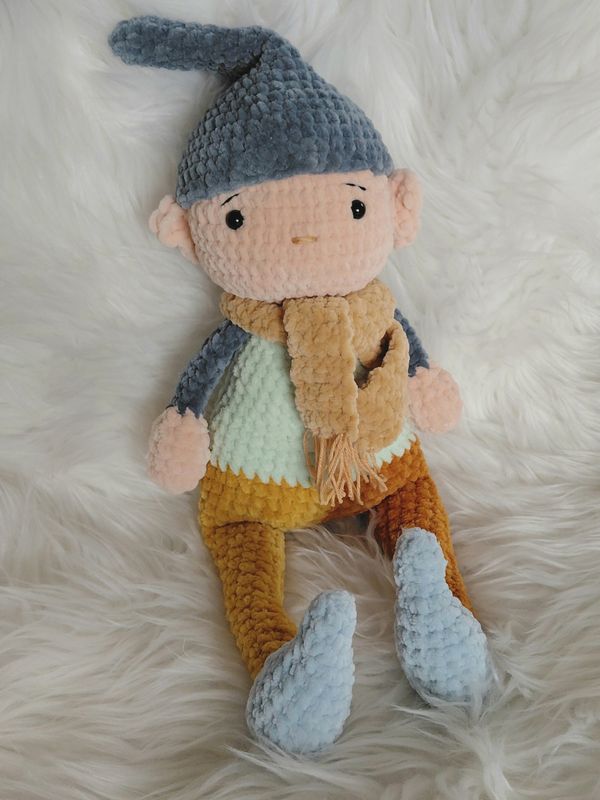 Doudou Lapin Poupée couleur blanc et rose crocheté en fil chenille velours et fil coton