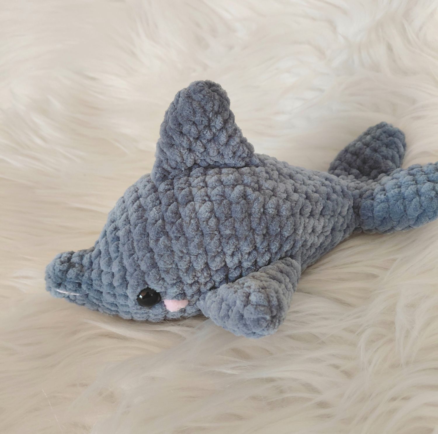 Poisson "Dauphin" crocheté en fil de velours