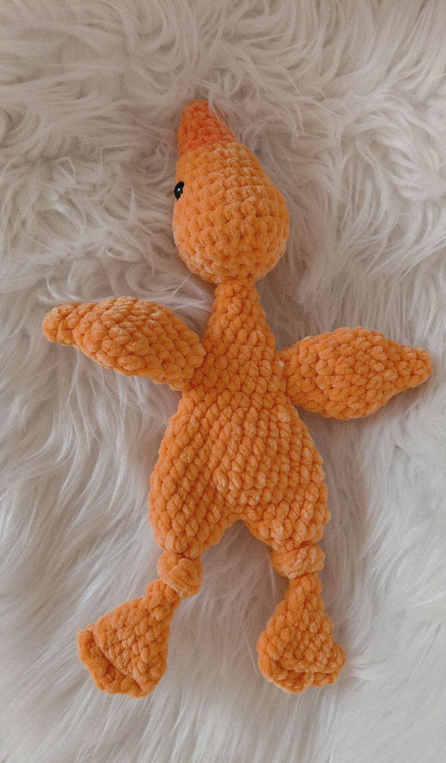 Canard canton mou et plat entièrement crocheté à la main avec du fil de velours Canard canton mou et plat entièrement crocheté à la main avec du fil de velours