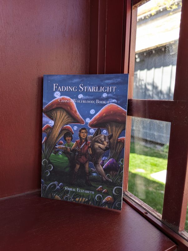 Chanza Wolfblood: Fading Starlight, Paperback