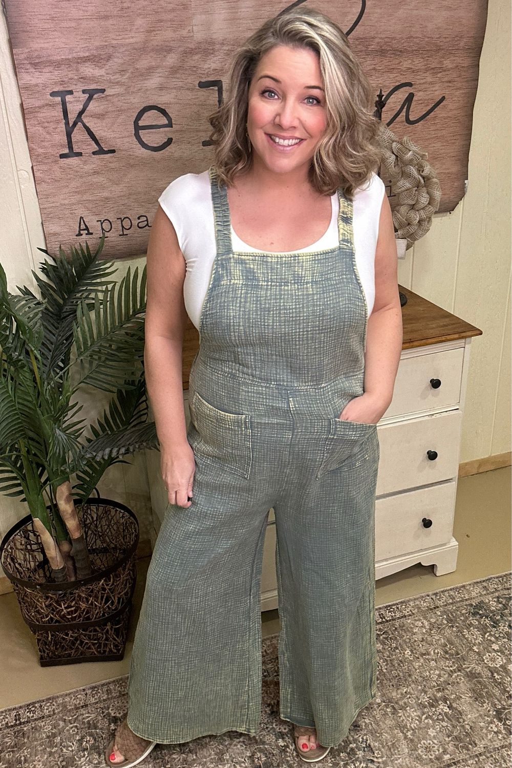 Washed Jade Gauze Overalls