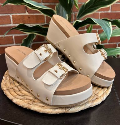 Vivian Nude Platform Wedge