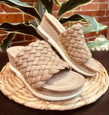 Lyra Taupe Braided Sandal