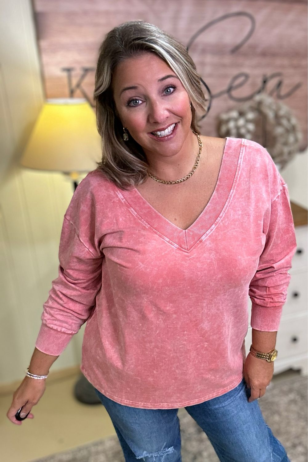 Red Clay Mineral Wash Double V Top