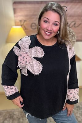 Ash Daisy Applique Top