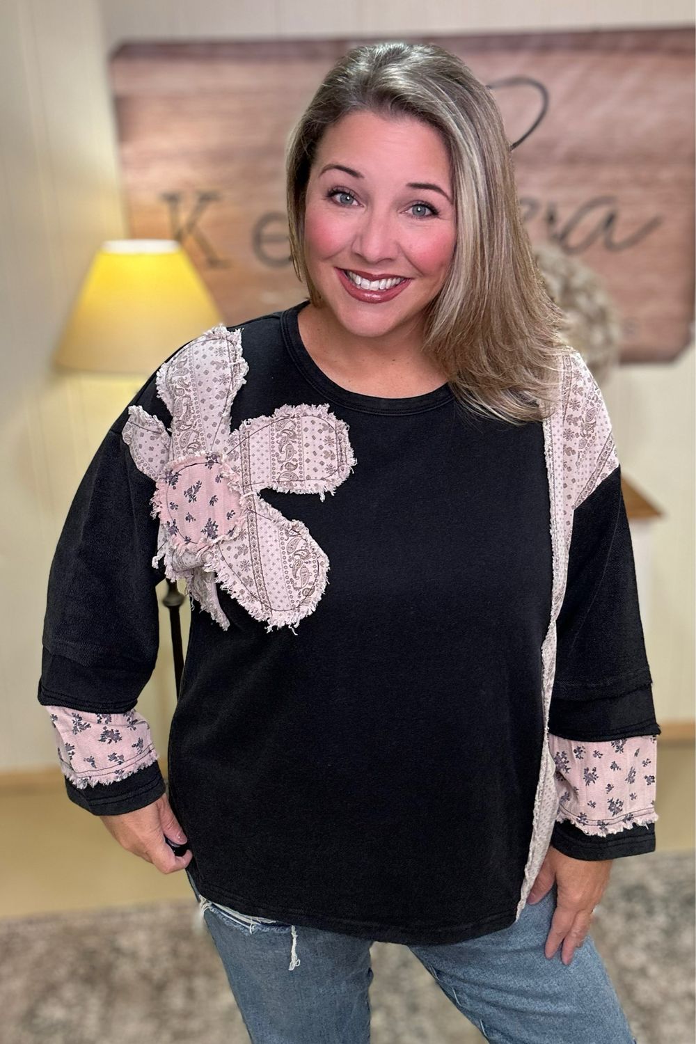 Ash Daisy Applique Top