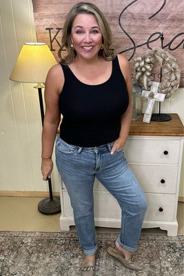 Judy Blue Medium Wash Cuffed Boyfriends