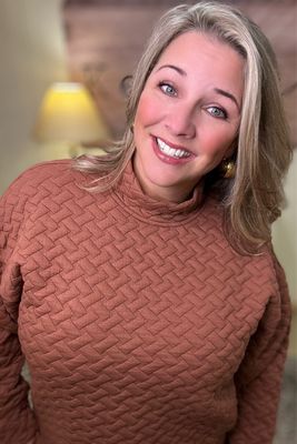 Toffee Quilted Mock Neck Pullover