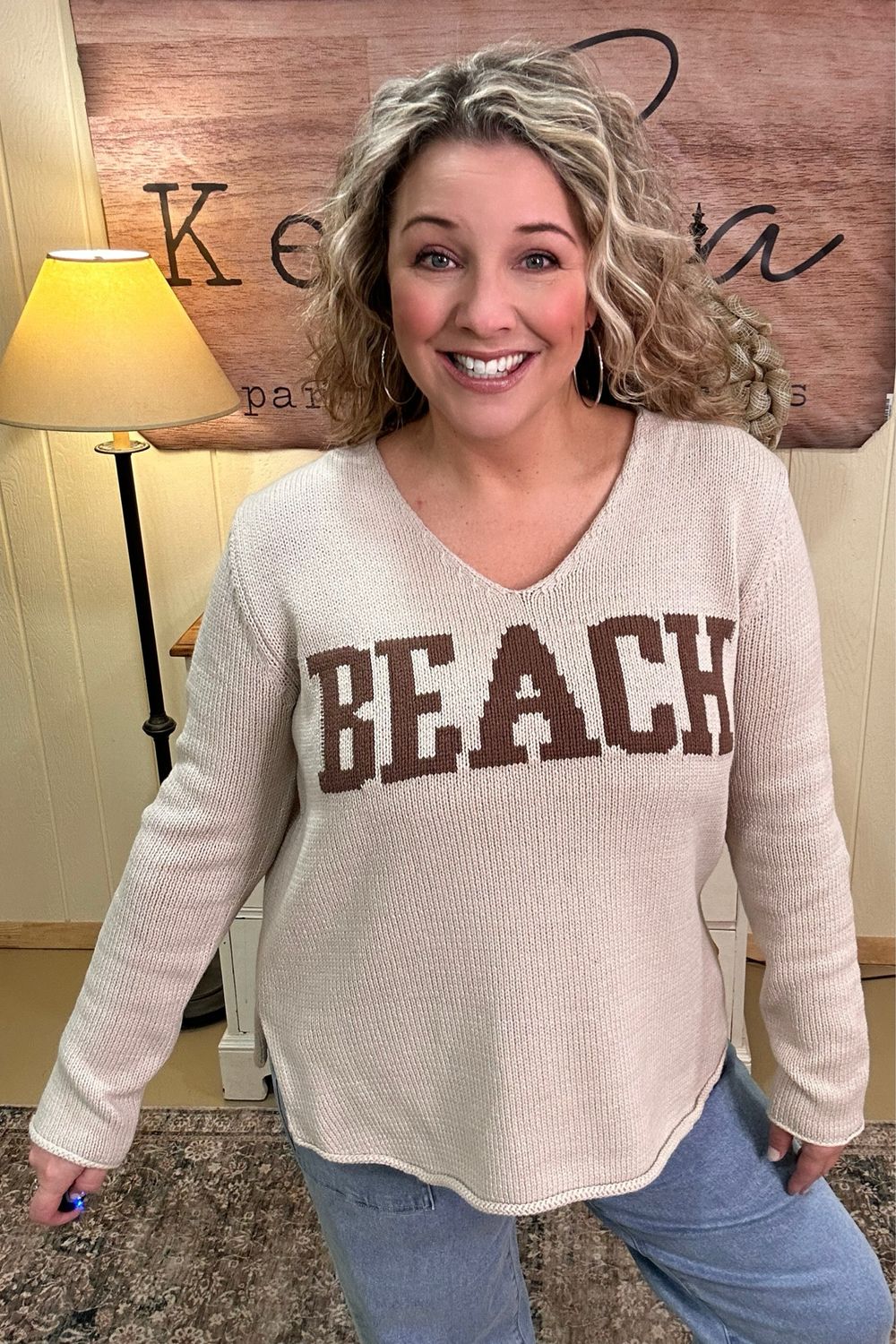 Sand Beach Light Knit Sweater