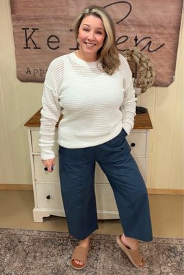 Cropped Wide Leg Barrel Pant