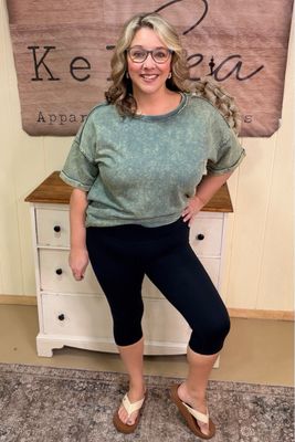 Black Cropped Compression Legging