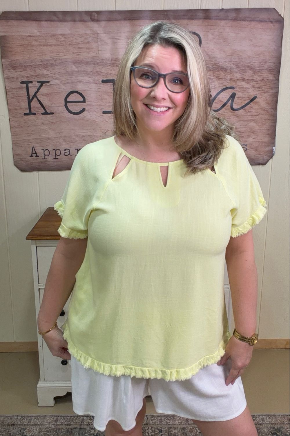 Lemon Keyhole Linen Blend Tee