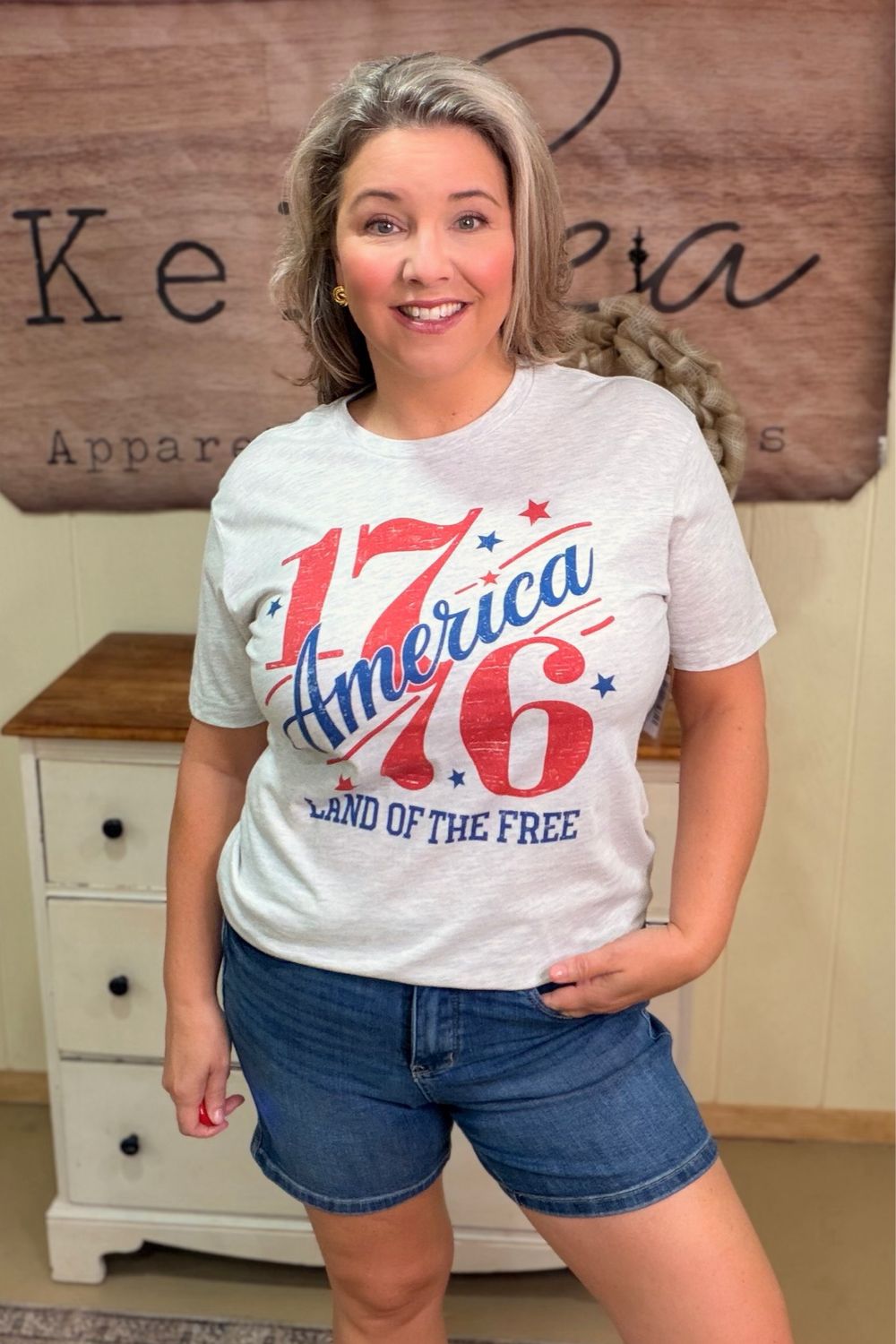Gray 1776 Land of the Free Graphic Tee