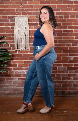 Judy Blue Rigid Magic Barrel with Dart Detail