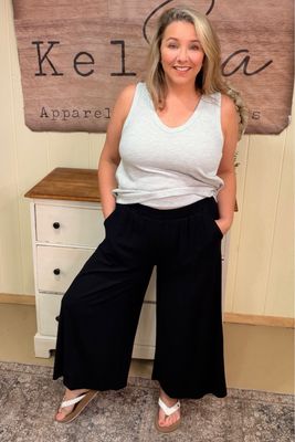 Flowy Cropped Summer Pants