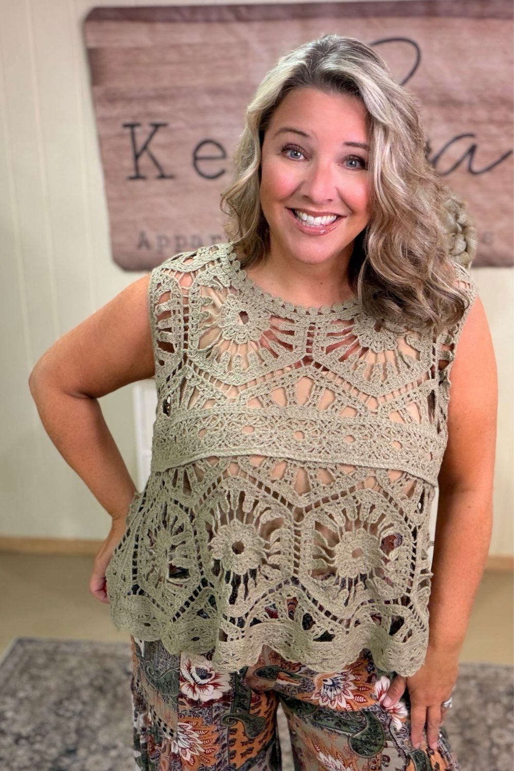 POL One Size Olive Crochet Tank