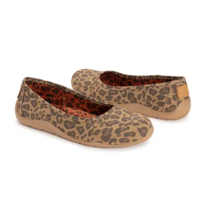 MukLuks Solana Leopard Skimmer Flat